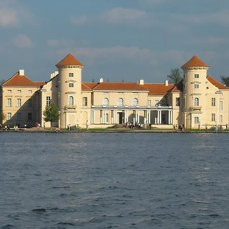 Bed & Breakfast Keramik Rheinsberg